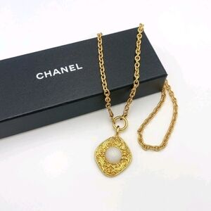 Authen Chanel Coco Arabesque Diamond Pearl Necklace Engraved 3893 W/Box